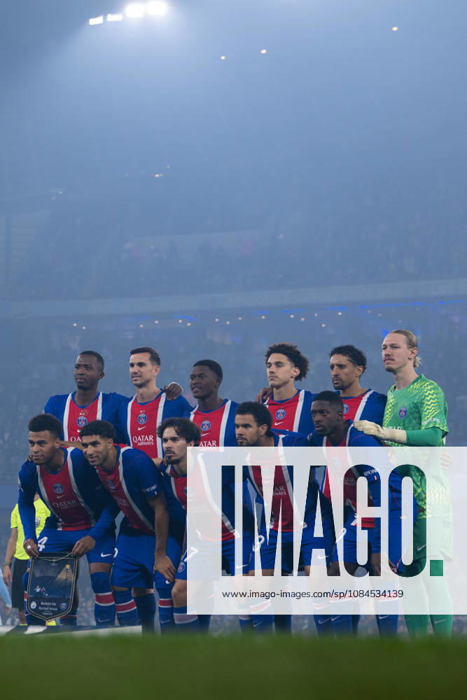 Paris Saint-Germain players pose for team photo during the UEFA Champions League 2026 27 League Phase MD2 football match between Manchester City and Paris Saint-Germain at Etihad Stadium on October 14, 2026 in Manchester, England. (Photo by Will Palmer Sports Press Photo)