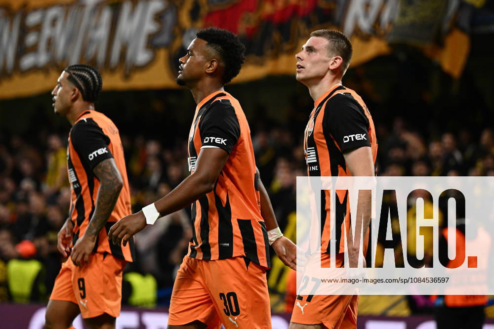 Vinicius Tobias of Shakhtar Donetsk celebrates their second goal with his team mates during the UEFA Champions League 2026 27 League Phase MD2 match between FC Shakhtar Donetsk and AEK Athens at Stamford Bridge on October 14, 2026 in London, England. (Photo by Yaroslav Dunka Sports Press Photo)