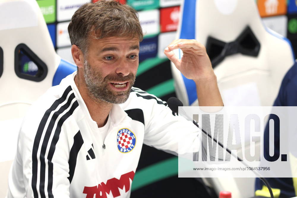 Croatia, Split, 14.10.2026. Poljud Stadium. HNK Hajduk press conference, PK, Pressekonferenz ahead of tomorrow s UEFA Conference League Matchday 1 game against Ajax. In the photo: Coach Gonzalo Garcia. Photo: Sasa Buric CROPIX Split