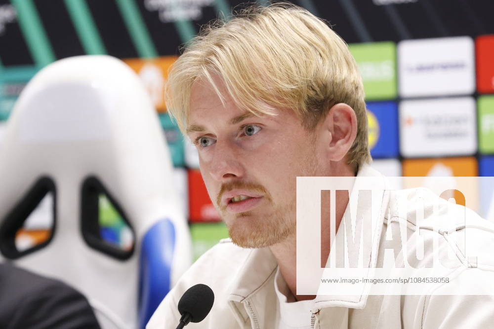 Croatia, Split, 14.10.2026. Poljud Stadium. AFC Ajax press conference, PK, Pressekonferenz ahead of tomorrow s UEFA Conference League Matchday 1 game against Hajduk. In the photo: Julian Brandt. Photo: Nikola Brboleza CROPIX Split CROATIA