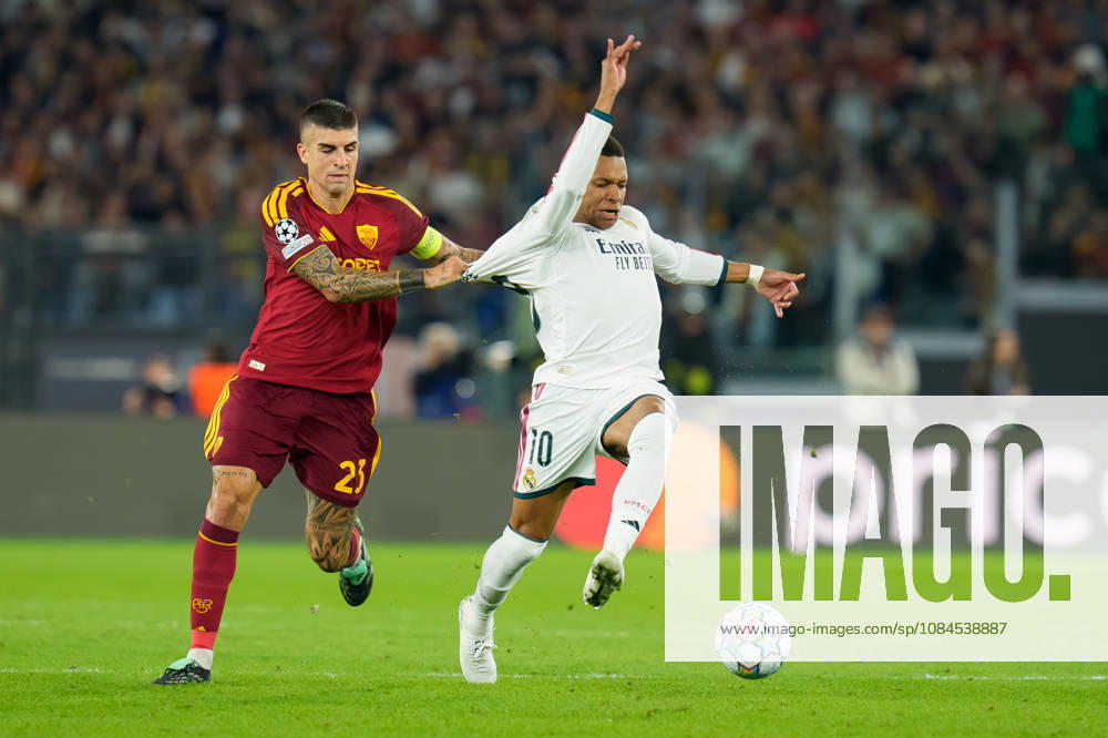 AS Roma v Real Madrid C.F. - UEFA Champions League 2026 27 League Phase MD2 Kylian Mbappe of Real Madrid CF and Gianluca Mancini of AS Roma compete for the ball during the AS Roma v Real Madrid C.F. - UEFA Champions League 2026 27 League Phase MD2 at Stadio Olimpico on October 14, 2026 in Rome, Italy Rome Stadio Olimpico Lazio Italy