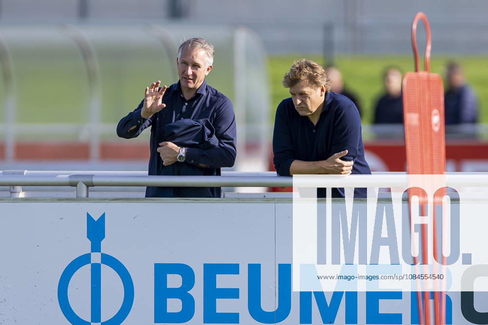 Soccer, FC Schalke 04 training session, with Frank Baumann, Sporting Director of FC Schalke 04, and Youri Mulder, Director of Professional Soccer at FC Schalke 04, at the FC Schalke 04 training facility in Gelsenkirchen, North Rhine-Westphalia, Germany xRHR PHOTO YYx