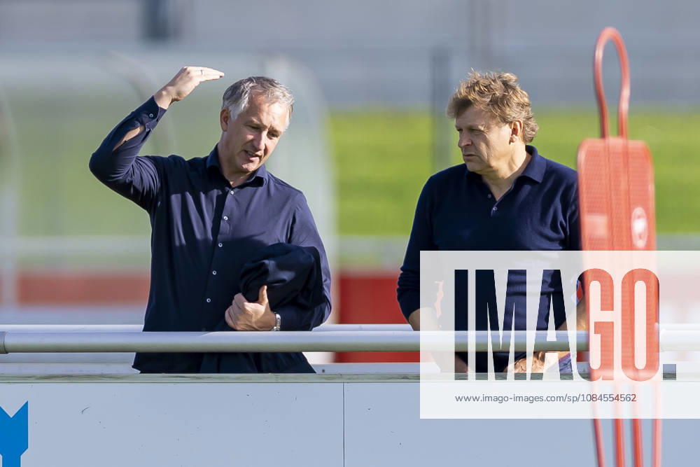 Soccer, FC Schalke 04 training session, with Frank Baumann, Sporting Director of FC Schalke 04, and Youri Mulder, Director of Professional Soccer at FC Schalke 04, at the FC Schalke 04 training facility in Gelsenkirchen, North Rhine-Westphalia, Germany xRHR PHOTO YYx