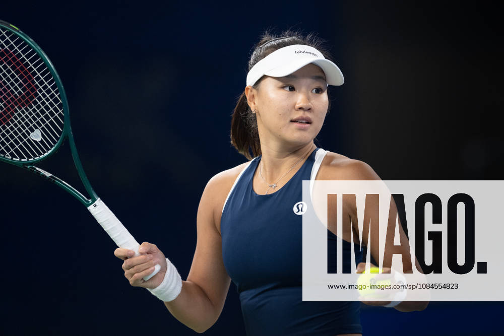 (261015) -- WUHAN, Oct. 15, 2026 -- Guo Hanyu reacts during the women s sinlges round of 16 match between Guo Hanyu of China and Elina Svitolina of Ukraine at the 2026 Wuhan Open tennis tournament in Wuhan, capital of central China s Hubei Province, Oct. 15, 2026. ) (SP)CHINA-WUHAN-TENNIS-WUHAN OPEN-WOMEN S SINGLES(CN) XiaoxYijiu