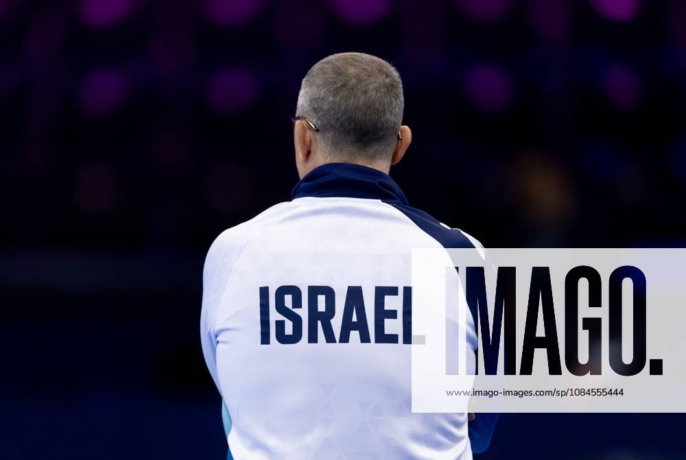 ROTTERDAM - An Israeli gymnastics coach during podium training at the World Championships in Ahoy Rotterdam. IRIS VAN DEN BROEK ANP ANPxSportx IVx 572515489 originalFilename: 572515489