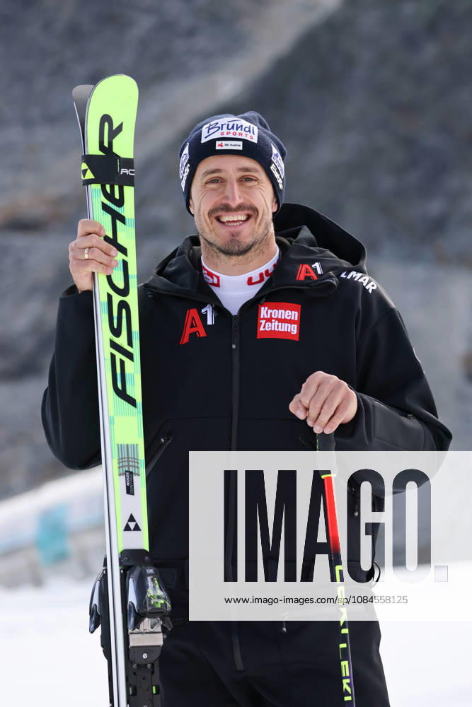 ALPINE SKIING - Ski Austria, training SOELDEN,AUSTRIA,15.OCT.26 - ALPINE SKIING - Ski Austria, giant slalom, training and qualification. Image shows Stefan Brennsteiner (AUT). GEPAxpictures xMathiasxMandl