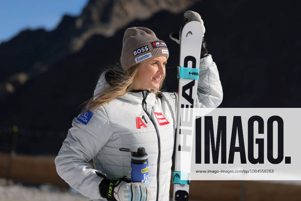 ALPINE SKIING - Ski Austria, training SOELDEN,AUSTRIA,15.OCT.26 - ALPINE SKIING - Ski Austria, giant slalom, training and qualification. Image shows . GEPAxpictures xMathiasxMandl
