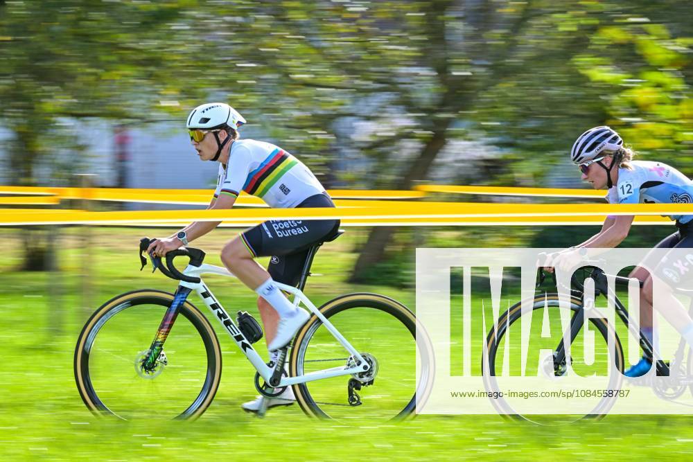 Netherlands Lucinda Brand pictured in action during the women elite race of the Kermiscross cyclocross cycling event, on Thursday 15 October 2026, in Ardooie. DAVIDxPINTENS x189892543x