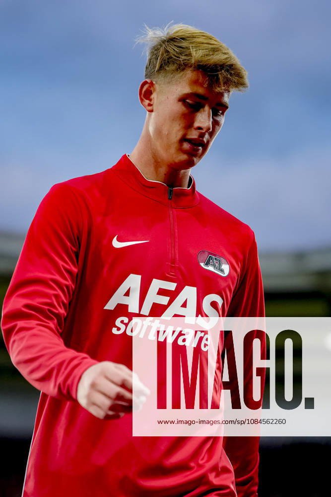 ALKMAAR AZ Alkmaar midfielder Dave Kwakman during the UEFA Europa League match between AZ and Hapoel Beer Sheva at AFAS Stadion on October 15, 2026, in Alkmaar, the Netherlands ED VAN DE POL EYE4IMAGES DeFodi Images