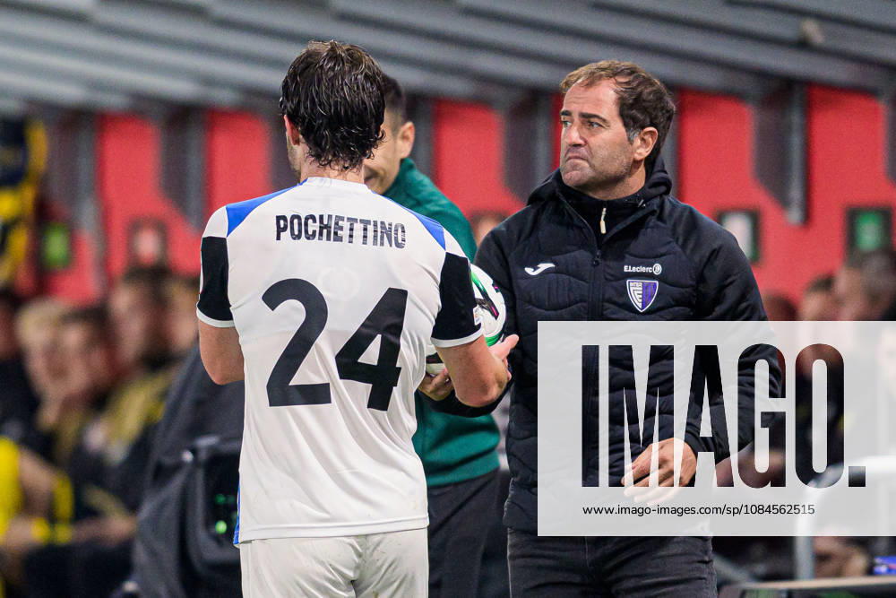 Maurizio Pochettino and head coach Felipe Ortiz of Inter Club d Escaldes during the UEFA Conference League soccer match between Mjällby and Inter Club d Escaldes on October 15, 2026 in Helsingborg. Photo by Christoffer Borg Mattisson, BILDBYRÅN COP 261 CB0562 soccer football fotball UEFA Conference League Conference League Mjällby in bbeng soccer football fotball UEFA Conference League Conference League Mjällby in bbeng