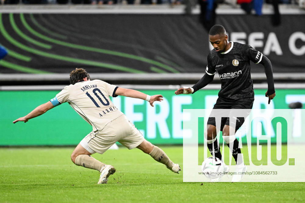 AA Gent vs Aarhus Kristian Arnstad of Aarhus battles for the ball with Michel-Ange Balikwisha of KAA Gent during Matchday 2 in the 2026-2027 Uefa Conference League season - league phase between AA Gent and AGF Aarhus on October 15 , 2026 in Gent, Belgium. (Photo by Maarten Straetemans Isosport) Gent Belgium