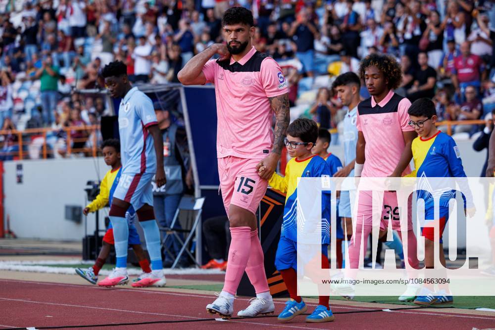 Omar Alderete of Sunderland walks out of the Estadio Dr. Magalhaes Pessoa Torreense v Sunderland, UEFA Europa League, Football, Estadio Dr. Magalhaes Pessoa, Leiria, Portugal - 15 Oct 2026Leiria Estadio Dr. Magalhaes Pessoa Portugal