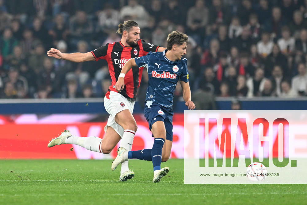 Adrien Rabiot of AC Milan and Jesper Lindstrom of Salzburg during the UEFA Europa League 2026 27 League Phase MD2 match between FC Salzburg and AC Milan at Stadion Salzburg on October 15, 2026 in Salzburg, Austria.