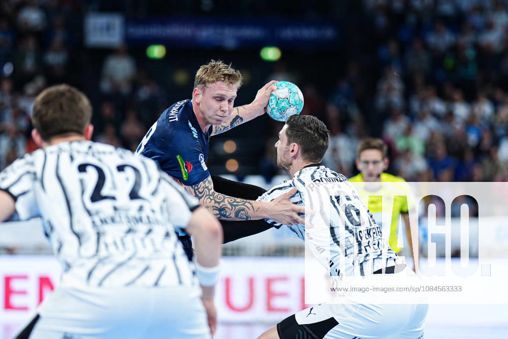 Haukur Thrastarson, Rhein Neckar Löwen, 25; Hendrik Pekeler, THW Kiel, 61 GER; THW Kiel vs. Rhein Neckar Löwen, Handball, Bundesliga 1, Matchday 9, 2026–2027 Season, October 15, 2026 GER, THW Kiel vs. Rhein Neckar Löwen, Handball, 1st Bundesliga, Matchday 9, 2026–2027 Season, October 15, 2026 Kiel