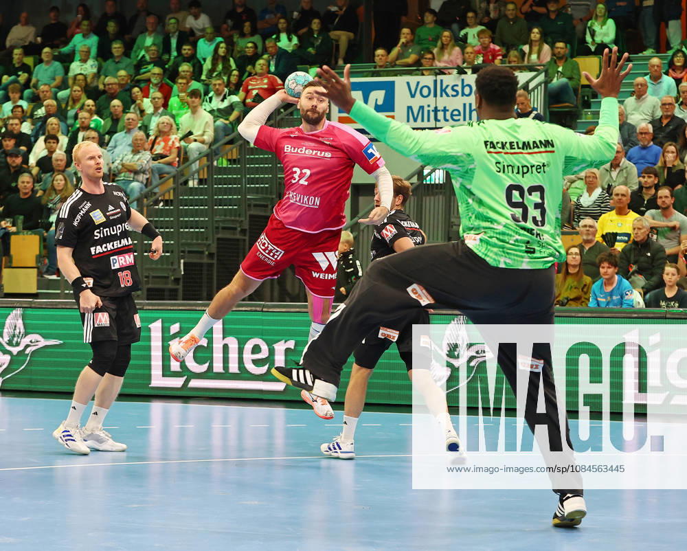 Opel Handball Bundesliga, HSG Wetzlar vs. HC Erlangen: Sebastian Firnhaber (HC Erlangen), Nikolaj Laesö (HSG Wetzlar), Christoph Steinert (HC Erlangen), Rubens Pierre (HC Erlangen); Wetzlar, Buderus Arena, Hesse, Germany, DE
