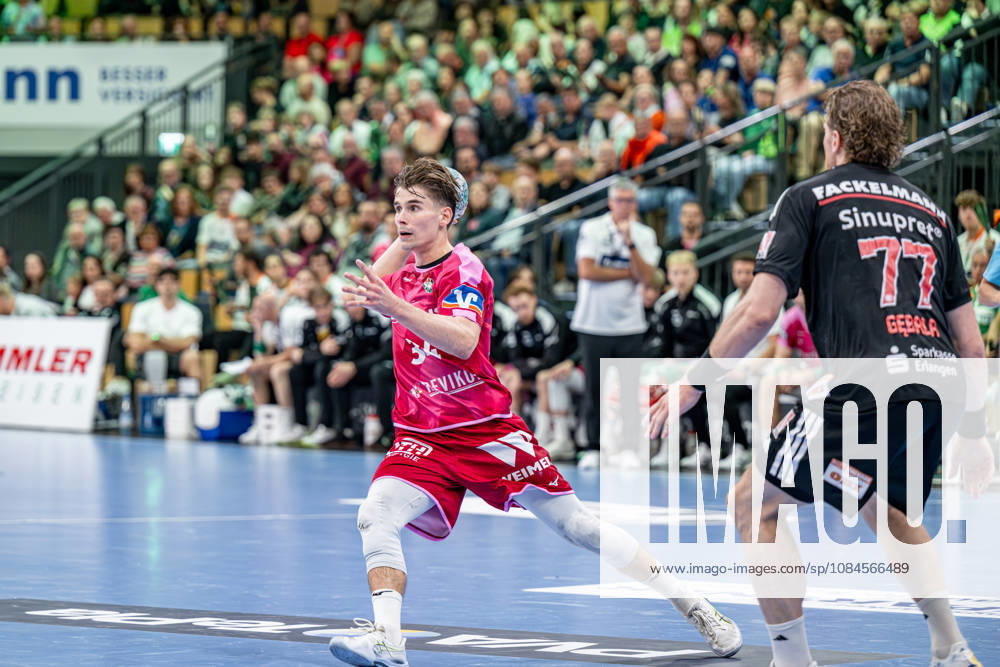 OPEL Handball Bundesliga: HSG Wetzlar vs. HC Erlangen, 15–10–26; Paul Kompenhans (HSG Wetzlar), 34; Maciej Gebala (HC Erlangen), 77; OPEL Handball Bundesliga: HSG Wetzlar vs. HC Erlangen, Wetzlar, 15–10–26