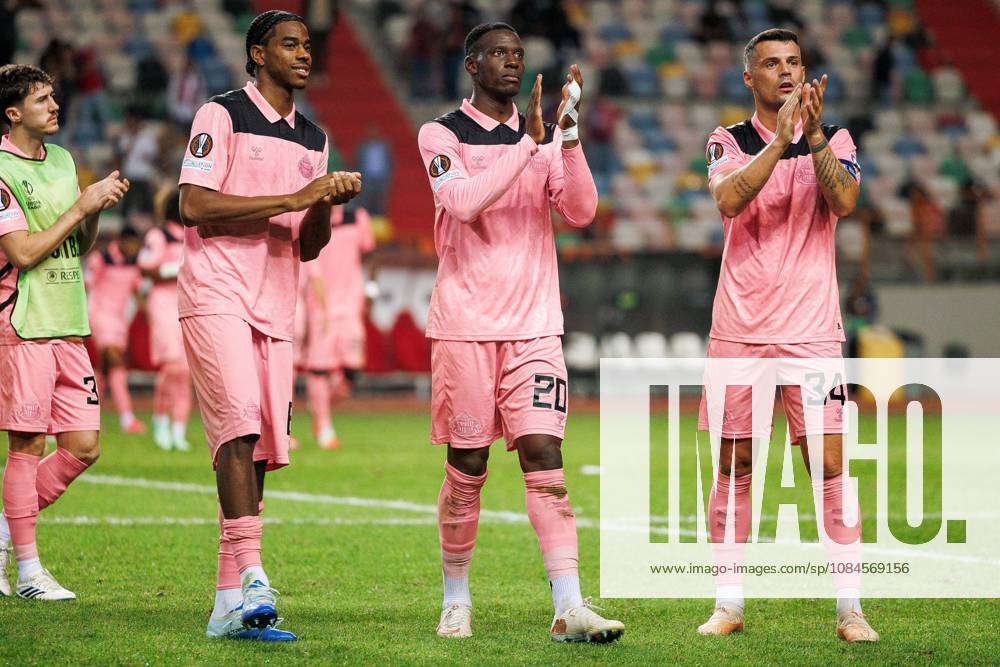Dayann Methalie of Sunderland, Nordi Mukiele of Sunderland and Granit Xhaka of Sunderland clap the Sunderland fans Torreense v Sunderland, UEFA Europa League, Football, Estadio Dr. Magalhaes Pessoa, Leiria, Portugal - 15 Oct 2026Leiria Estadio Dr. Magalhaes Pessoa Portugal