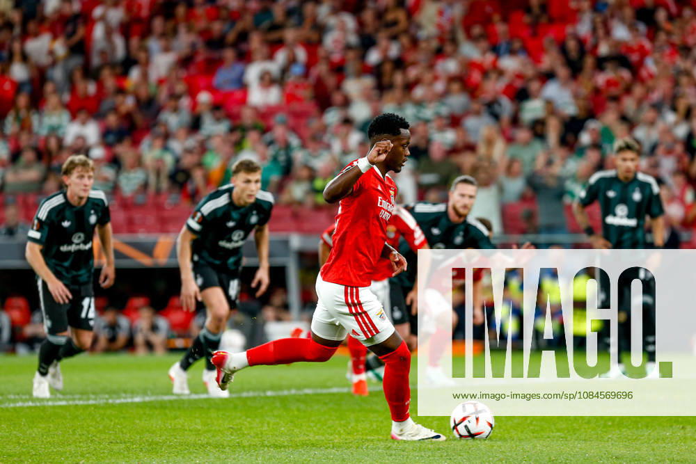 Estadio da Luz Jhon Duran forward of Benfica shoot for a goal during the UEFA Europa League 2026 27 League Phase MD2 match between SL Benfica and Celtic FC at Estadio do SL Benfica on October 15, 2026 in Lisbon, Portugal. UEFA Europa League 2026 27 League Phase MD2 - SL Benfica and Celtic FC (Valter Gouveia SPP)