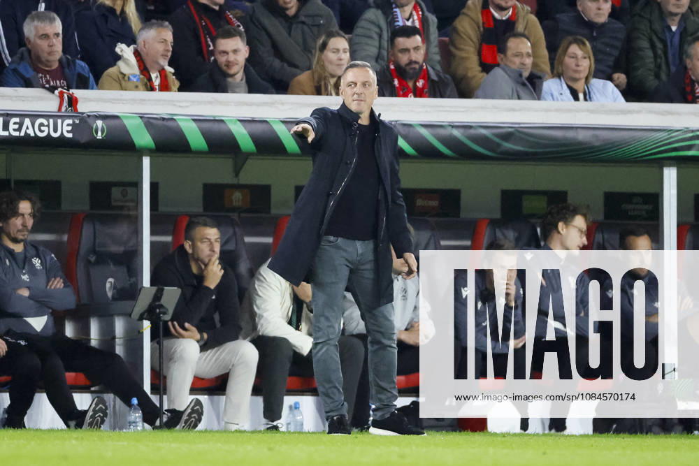 Lubos Kozel, FK Jablonec, Coach, Facial Expressions, Emotion, Germany, Soccer, UEFA Conference League, Matchday 1, 2026–2027, SC Freiburg vs. FK Jablonec, October 15, 2026, Freiburg im Breisgau, Stadion am Wolfswinkel, Germany