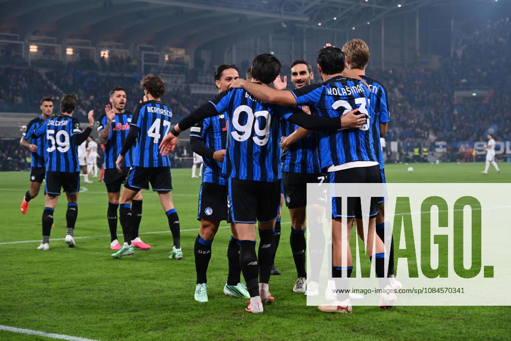 Bergamo, Lombardia: Atalanta s Eljif Elmas celebrates after goal 1-0 during the UEFA Conference League soccer match between Atalanta BC and Pafos FC at the Bergamo Stadium in Bergamo, Italy, 15 October 2026. ANSA MICHELE MARAVIGLIA. Soccer: Conference League; Atalanta-Pafos - ZUMAa110 20261015_zaf_a110_059