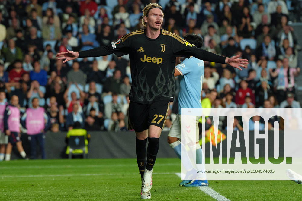 Nick Woltemade celebrating during UEFA Europa League 2026 2027 league phase game between teams of Celta Vigo and Juventus (Marta Lopez Ball Raw Images) Vigo Estadio Abanca Balaidos Spain