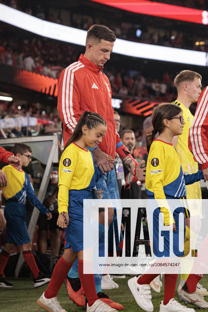 Anatoliy Trubin seen during UEFA Europa League 2026 2027 league phase game between teams of SL Benfica and Celtic FC at Estadio Da Luz (Maciej Rogowski Ball Raw Images PT) Lisbon Estadio Da Luz Portugal