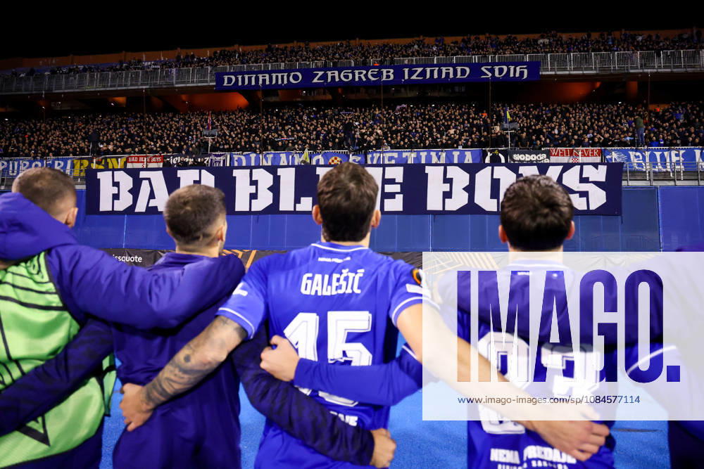 GNK Dinamo v RSC Anderlecht - UEFA Europa League 2026 27 League Phase MD2 Dinamo Zagreb players acknowledge fans after after the UEFA Europa League 2026 27 League Phase MD2 match between GNK Dinamo and RSC Anderlecht at Stadion Maksimir on October 15, 2026 in Zagreb, Croatia. MatijaxHabljak PIXSELL
