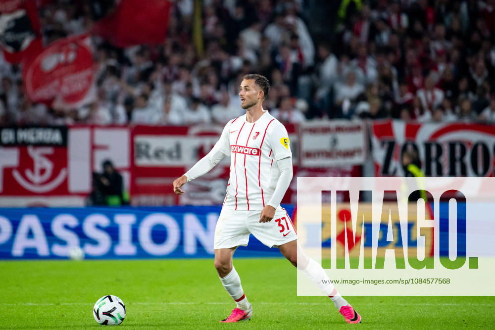 GER, Soccer, Men s, UEFA Conference League, 2026–2027 Season, Matchday 1, SC Freiburg vs. FK Jablonec Max Rosenfelder SC Freiburg, 37 am Ball Freiburg Europapark Stadium Baden-Württemberg Germany