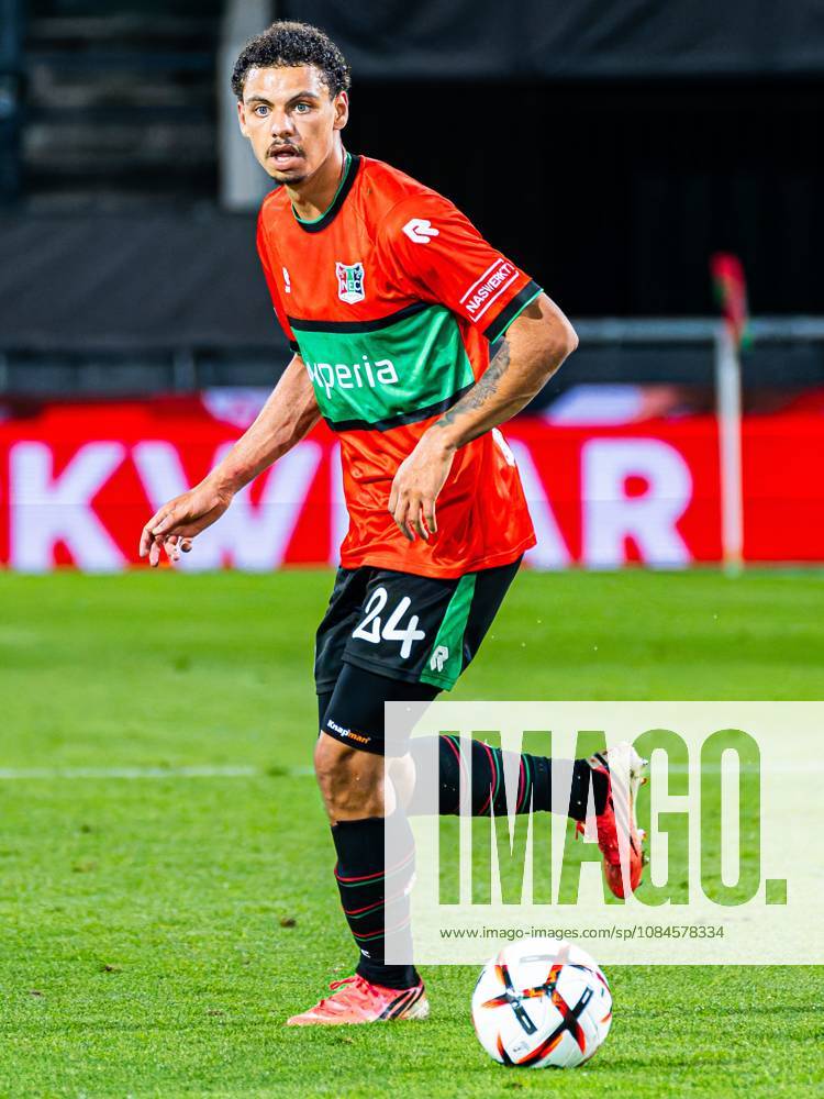 NIJMEGEN - Deveron Fonville of NEC Nijmegen runs with the ball during the UEFA Europa League match between NEC Nijmegen and Levski Sofia at the Goffertstadion on October 15, 2026 in Nijmegen, the Netherlands. KEVIN SENDERS ANP UEFA Europa League 2026 27 ANPxSportx xMarcelxterxBalsxIVx 572567994 originalFilename: 572567994