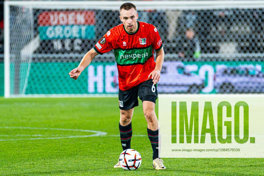 NIJMEGEN - Darko Nejasmic of NEC Nijmegen runs with the ball during the UEFA Europa League match between NEC Nijmegen and Levski Sofia at the Goffertstadion on October 15, 2026 in Nijmegen, the Netherlands. KEVIN SENDERS ANP UEFA Europa League 2026 27 ANPxSportx xMarcelxterxBalsxIVx 572568002 originalFilename: 572568002