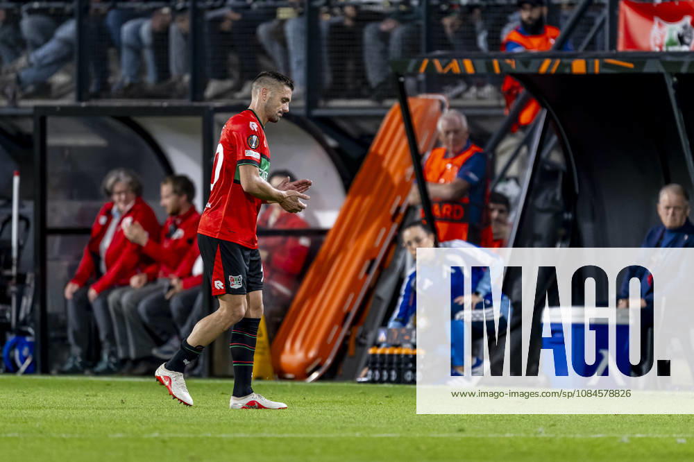 NIJMEGEN NEC Nijmegen forward Duöan Tadic was forced to leave the field due to injury during the UEFA Europa League match between NEC and Levski Sofia at Stadion De Goffert on October 15, 2026, in Nijmegen, the Netherlands. Photo by DeFodi Images