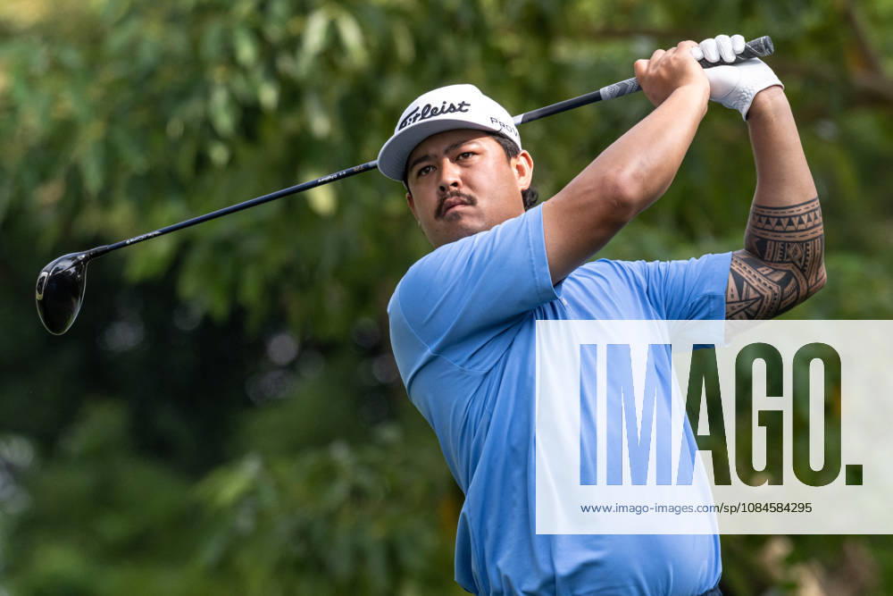 Denzel IEREMIA from New Zealand. Round 2 in the Macao Open Golf at Macau Golf & Country Club. Macau Open Golf Round 2 - ZUMAr144 20261016_zap_r144_005