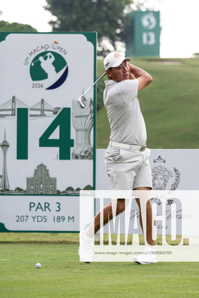 WU, Ashun from China. Round 2 in the Macao Open Golf at Macau Golf & Country Club. Macau Open Golf Round 2 - ZUMAr144 20261016_zap_r144_048