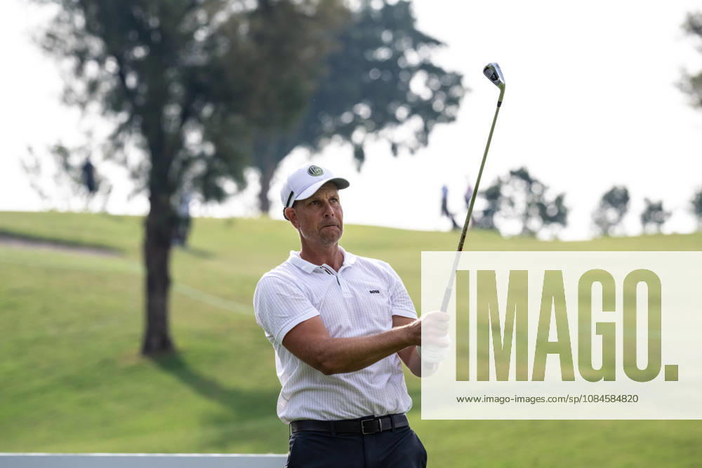 Henrik STENSON.Round 2 in the Macao Open Golf at Macau Golf & Country Club. Macau Open Golf Round 2 - ZUMAr144 20261016_zap_r144_061