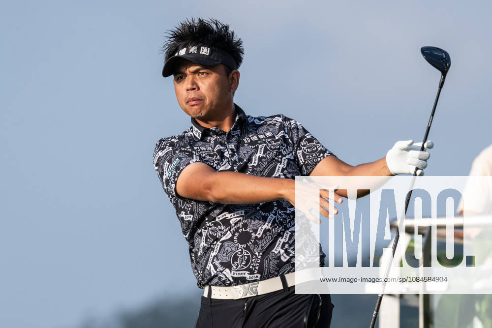 HUNG, Chien-yao from Taiwan. Round 2 in the Macao Open Golf at Macau Golf & Country Club. Macau Open Golf Round 2 - ZUMAr144 20261016_zap_r144_067