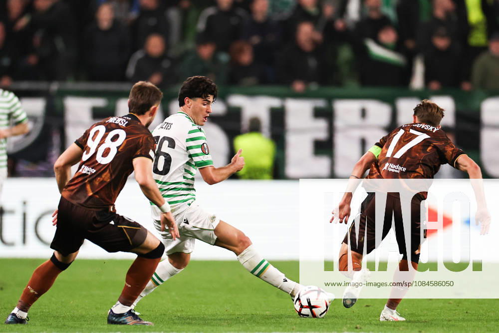 (261016) -- BUDAPEST, Oct. 16, 2026 -- Krisztian Lisztes (C) of Ferencvaros vies with Patrik Hrosovsky (R) of Viktoria Plzen during the UEFA Europa League 2026 27 League Phase match between Ferencvaros and Viktoria Plzen in Budapest, Hungary, Oct. 15, 2026. ) (SP)HUNGARY-BUDAPEST-FOOTBALL-UEFA EUROPA LEAGUE-FERENCVAROS VS VIKTORIA PLZEN HuxZhixuan