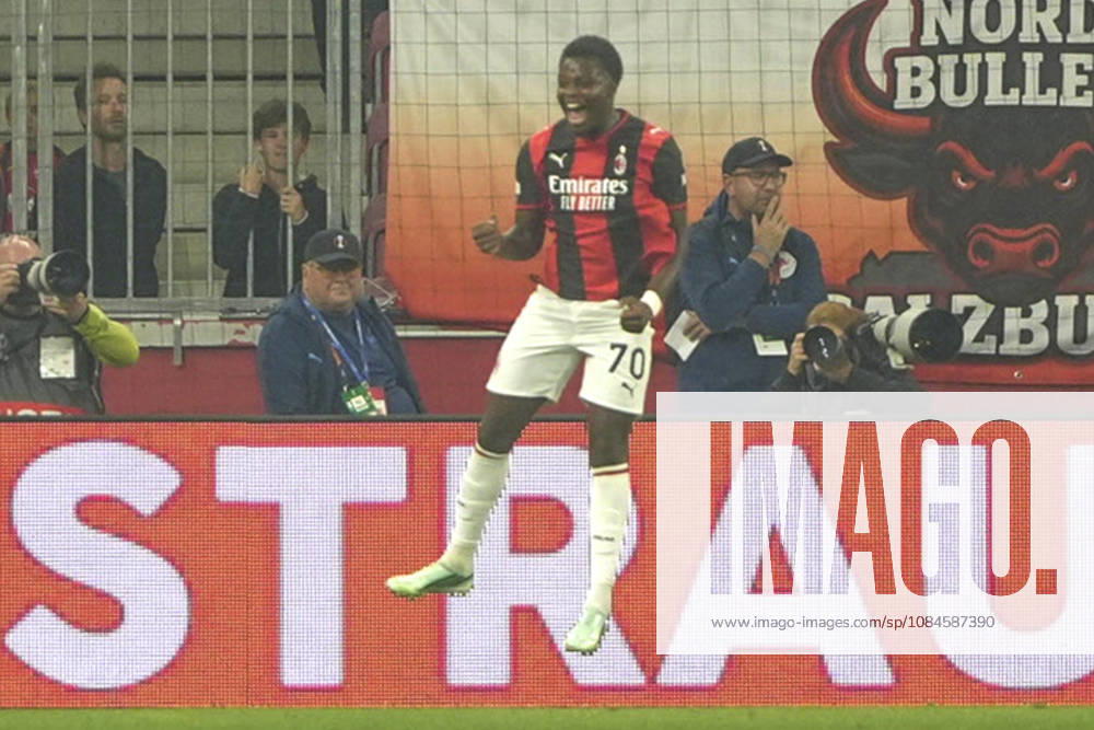 Austria UEFA Europa League, 2026–2027, Matchday 2, RB Salzburg vs. AC Milan, October 15, 2026, Red Bull Arena, Salzburg, Austria, Alphadjo Cisse cheers after AC Milan takes a 0–1 lead, Salzburg, Red Bull Arena, Austria