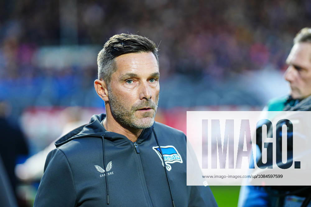 Stefan Leitl, Hertha BSC, Coach (GER), Holstein Kiel vs. Hertha BSC, Soccer, 2. Bundesliga, Matchday 08, 2026–2027 Season, October 16, 2026 DFL regulations prohibit any use of photographs as image sequences and or quasi-video (GER), Holstein Kiel vs. Hertha BSC, Soccer, 2. Bundesliga, Matchday 8, 2026–2027 Season, October 16, 2026, Kiel
