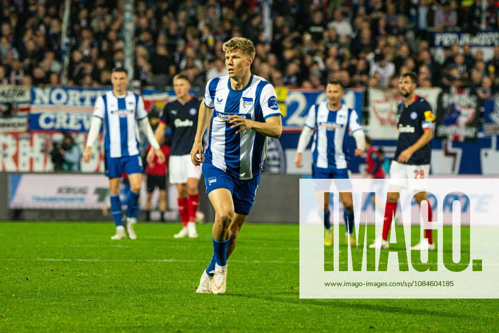 Luca Schuler, Hertha BSC, 18 16 10 2026, Holstein Kiel vs. Hertha BSC, Soccer, 2. Bundesliga, Holstein Stadium, Kiel. DFL regulations prohibit any use of photographs as image sequences and or quasi-video.