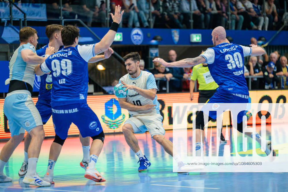 Alex Dujshebaev, VfL Gummersbach, 10; Tillman Leu, ThSV Eisenach, 99; Dominik Solak, ThSV Eisenach, 30; Oskar Joelsson, ThSV Eisenach, 03 GER; ThSV Eisenach vs. VfL Gummersbach, 1st Opel Handball Bundesliga, Handball, Matchday 9, 2026–2027 Season, 8:00 p.m., October 16, 2026 GER, ThSV Eisenach vs. VfL Gummersbach, 1st Opel Handball Bundesliga, Handball, Matchday 9, 2026–2027 season, 8:00 p.m., October 16, 2026, Eisenach