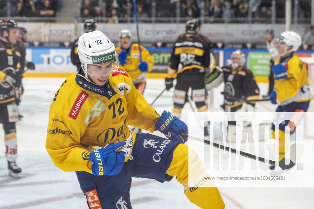 LUGANO, SWITZERLAND, OCTOBER 16 — Tino Kessler of Davos celebrates his goal during the game between HC Lugano and HC Davos at the Corner Arena on October 16, 2026, in Lugano, Switzerland (Lugano, Ticino, Switzerland)