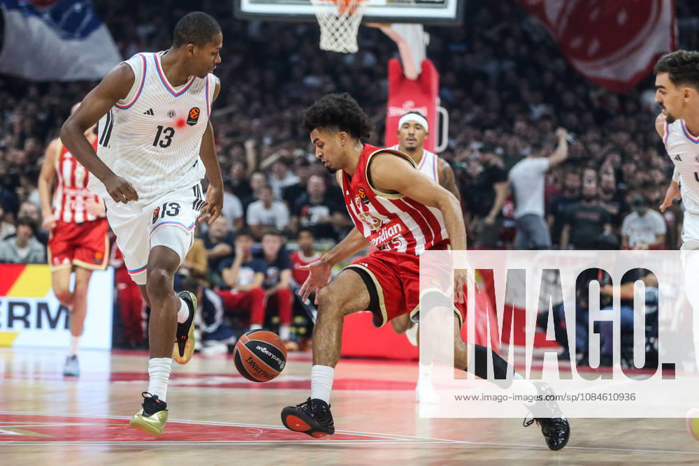 Crvena Zvezda v Paris - EuroLeague BELGRADE, SERBIA - OCTOBER 16: Jordan Nwora (33) of Crvena Zvezda in action during the Basketball EuroLeague Round 6 match between Crvena Zvezda and Paris at Belgrade Arena in Belgrade, Serbia on October 16, 2026. Filip Stevanovic Anadolu Belgrade Serbia. Editorial use only. Please get in touch for any other usage.