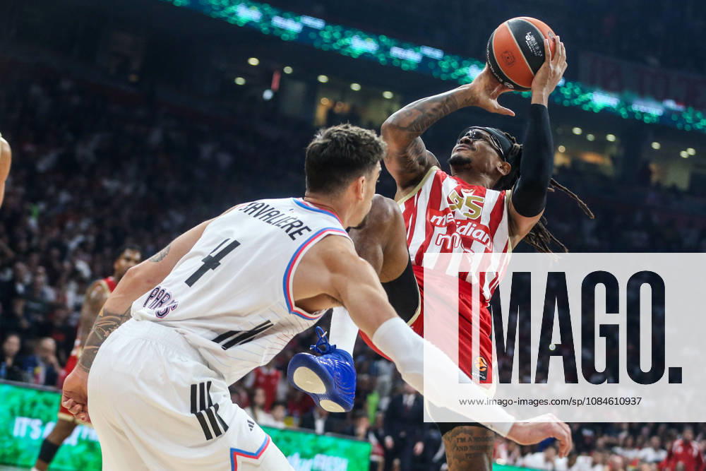 Crvena Zvezda v Paris - EuroLeague BELGRADE, SERBIA - OCTOBER 16: Chima Moneke (95) of Crvena Zvezda in action during the Basketball EuroLeague Round 6 match between Crvena Zvezda and Paris at Belgrade Arena in Belgrade, Serbia on October 16, 2026. Filip Stevanovic Anadolu Belgrade Serbia. Editorial use only. Please get in touch for any other usage.