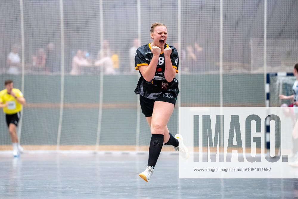 Handball I Women I 2026–2027 Season I 2nd Bundesliga I Matchday 6 I VfL Waiblingen vs. Bergischer HC I October 16, 2026 Kimberly Eileen Gisa 18, VfL Waiblingen Tigers celebrate at the Bittenfeld Community Hall in Baden-Württemberg, Germany