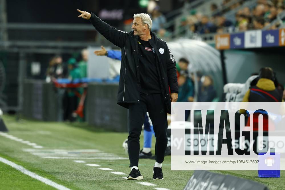 Austrian Bundesliga 2026 27 matchday 9 match between SK Rapid Wien and TSV Hartberg at Allianz Stadion on October 16, 2026 in Vienna, Austria. VIENNA, AUSTRIA - OCTOBER 16: Head Coach Markus Schopp of Hartberg gestures during the Austrian Bundesliga 2026 27 matchday 9 round between SK Rapid Wien and TSV Hartberg at Allianz Stadion on October 16, 2026 in Vienna, Austria. VIENNA VIENNA, AUSTRIA Allianz Stadion SK Rapid Wien Allianz Stadion AUSTRIA