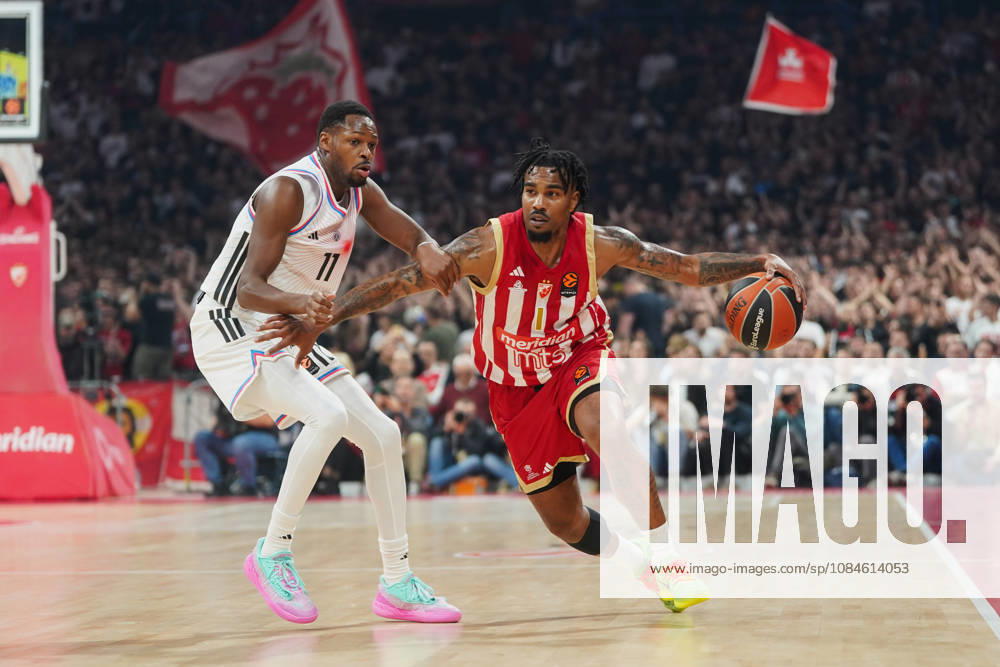 20261016, Belgrade, Serbia - Crvena Zvezda Meridianbet and Paris Basketball play a EuroLeague basketball game at the Belgrade Arena. JONES CHRIS in action. Basketball 2026 27: EuroLeague: Crvena Zvezda Meridianbet 90:81 Paris Basketball - ZUMAd223 20261016_zip_d223_035