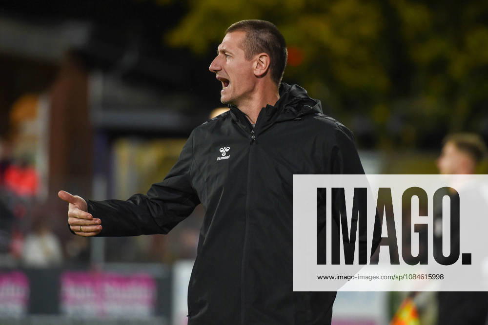 Soccer I Men s Team I 2026–2027 Season I Regionalliga Nord I Matchday 14 I SC Weiche Flensburg 08 vs. SV Drochtersen Assel I October 16, 2026 Tim Wulff, Coach, SC Weiche Flensburg 08