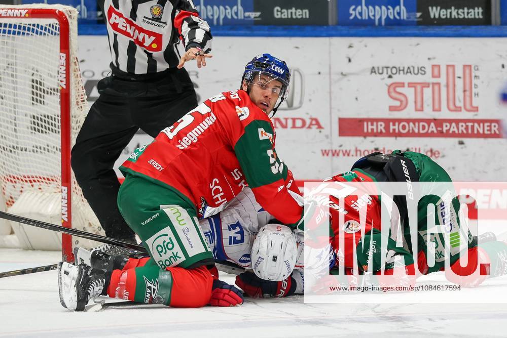 Scuffle, Ryan Button 55, Augsburger Panther; Tobias Fohrler 5, Adler Mannheim; Augsburger Panther vs. Adler Mannheim, Matchday 9, Ice Hockey, Penny DEL, October 16, 2026, Augsburg, Bavaria, Germany