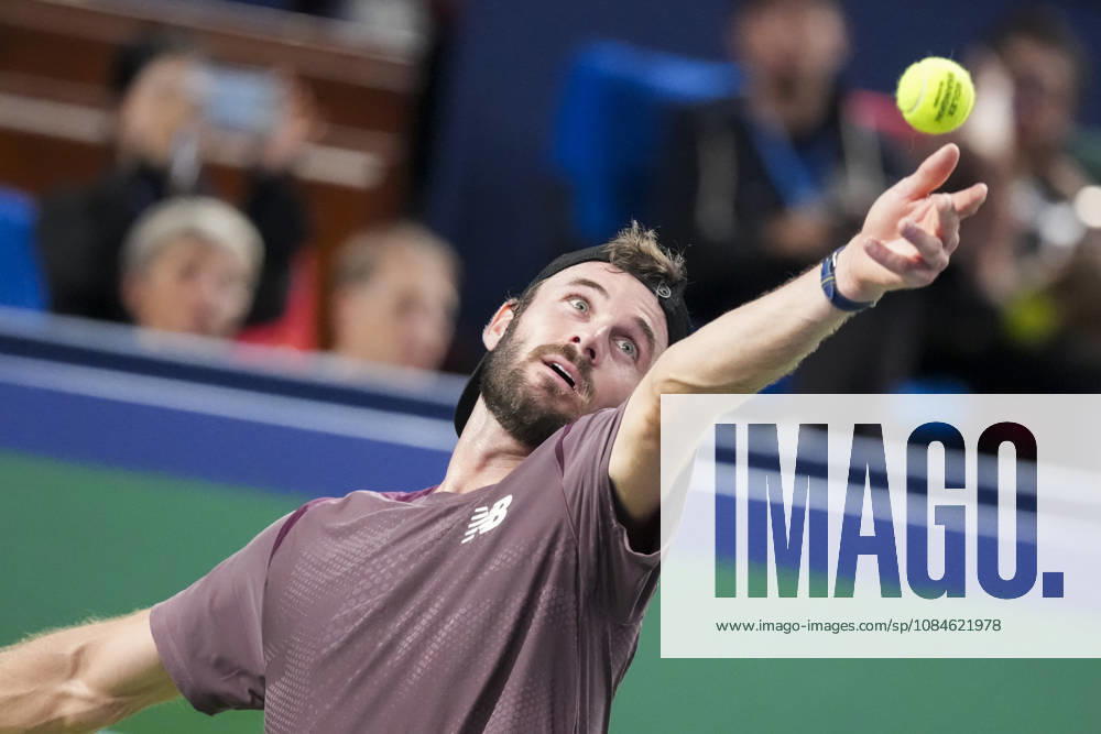 (261017) -- SHANGHAI, Oct. 17, 2026 -- Tommy Paul of the United States serves to Daniil Medvedev of Russia during the men s quarterfinal at the 2026 ATP, Tennis Herren tour Shanghai Masters tennis tournament in Shanghai, China, Oct. 16, 2026. ) (SP)CHINA-SHANGHAI-TENNIS-SHANGHAI MASTERS-MEN S SINGLES (CN) WangxXiang