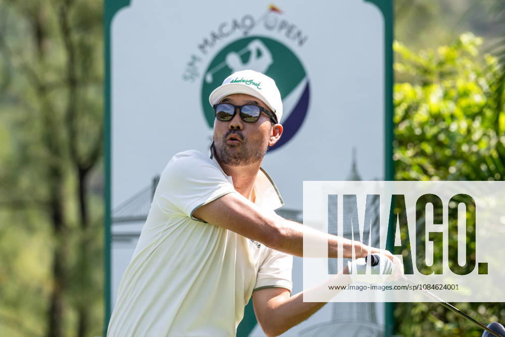 USAâ€⠢s Kevin NA. Round 3 in the Macao Open Golf at Macau Golf & Country Club. Macau Open Golf Round 3 - ZUMAr144 20261017_zap_r144_063